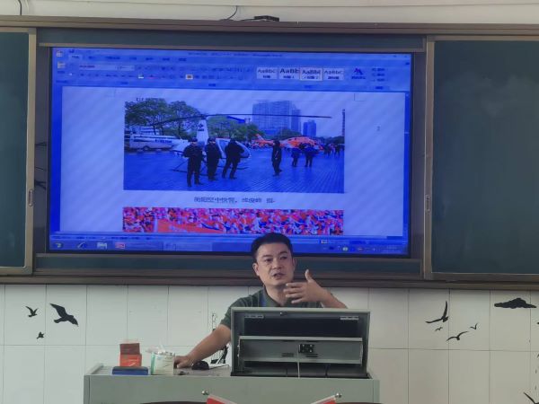 聚力中心化 獻(xiàn)禮二十大