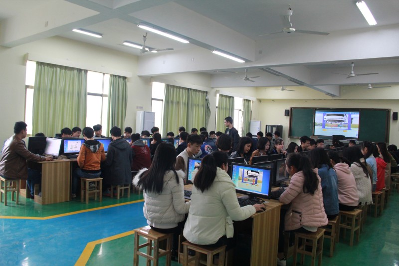 汽車仿真一體化實訓室