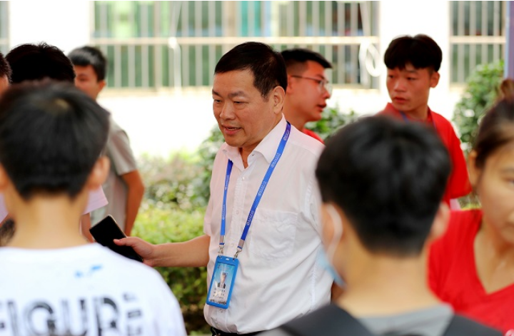 “00后”來了 衡陽技師學(xué)院迎新有點“潮”