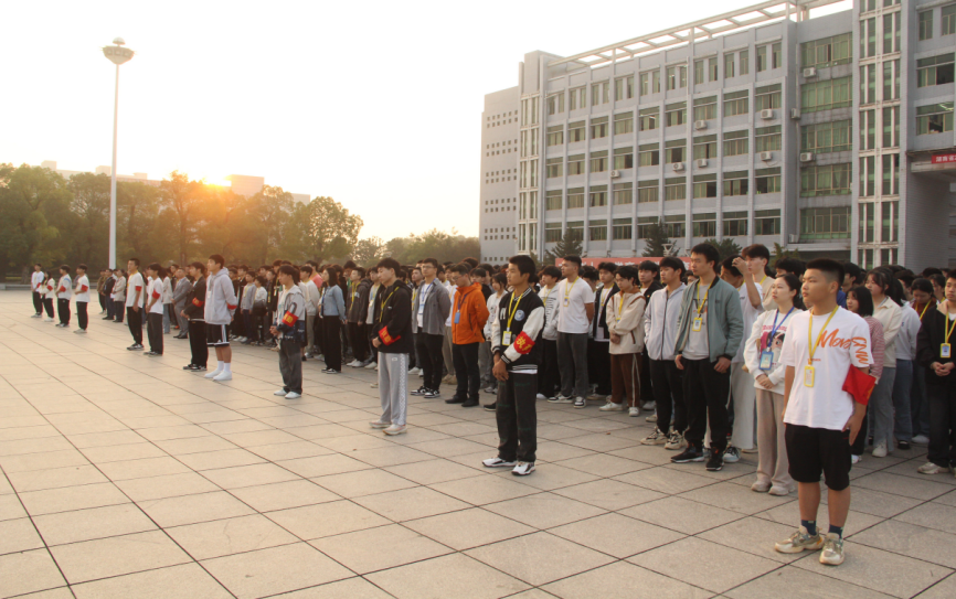 交通工程學(xué)院國旗下的講話主題活動