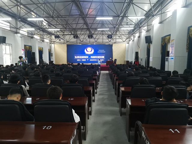 法制宣傳進(jìn)校園，安全教育伴成長(zhǎng)