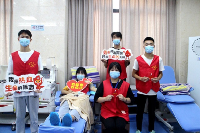 探秘血液之旅——衡陽技師學(xué)院學(xué)生參觀市中心血站