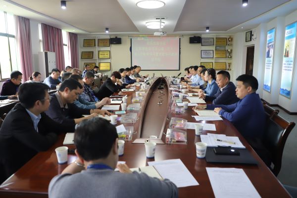 學(xué)院黨委理論學(xué)習(xí)中心組（擴(kuò)大）舉行2024年第4次集體學(xué)習(xí)