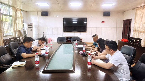 學(xué)院黨委委員、宣傳統(tǒng)戰(zhàn)部部長劉超深入電氣工程學(xué)院、馬克思主義學(xué)院開展調(diào)研工作